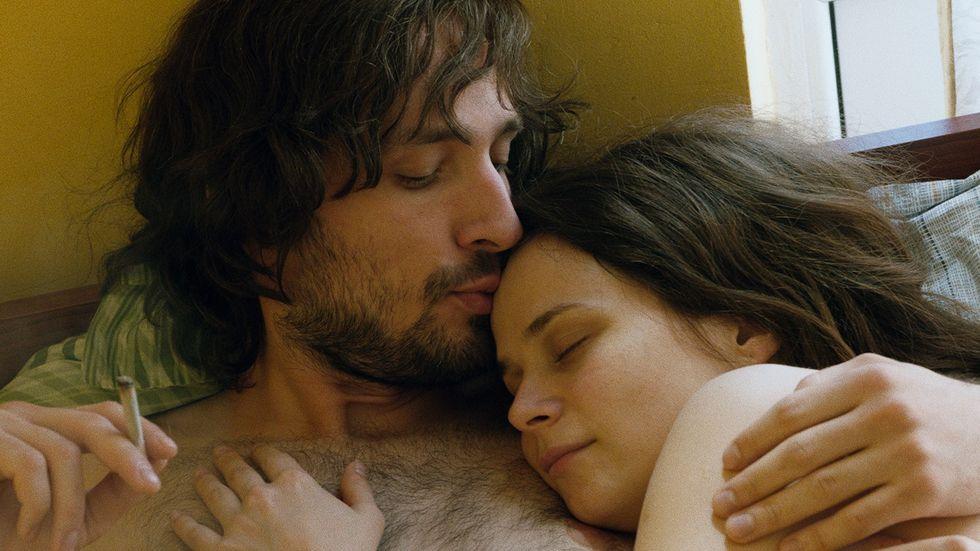 10 ταινίες που οι ηθοποιοί έκαναν πραγματικά σεξ...