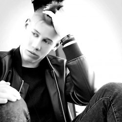 Ο Νek Junior μιλά αποκλειστικά στο Hot-news:«Μετά το πορνό