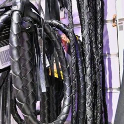 Ποια προϊόντα προτιμούν οι Έλληνες από τα sex shops;