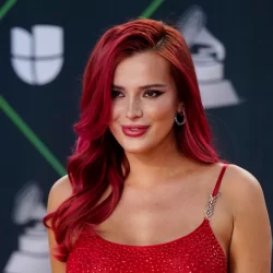 Γυμνές celebrities- Διέρρευσαν γυμνές φωτογραφίες της σταρ του Χόλιγουντ Bella Thorne...