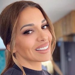 Ελένη Χατζίδου- Δείτε την με αποκαλυπτικό μαγιό...