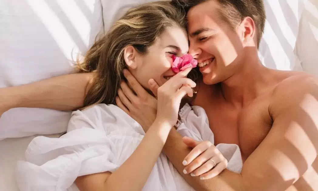 Πόσο συμβάλλει πραγματικά το σεξ στην υγεία και ποια είναι η πιο επικίνδυνη στάση;