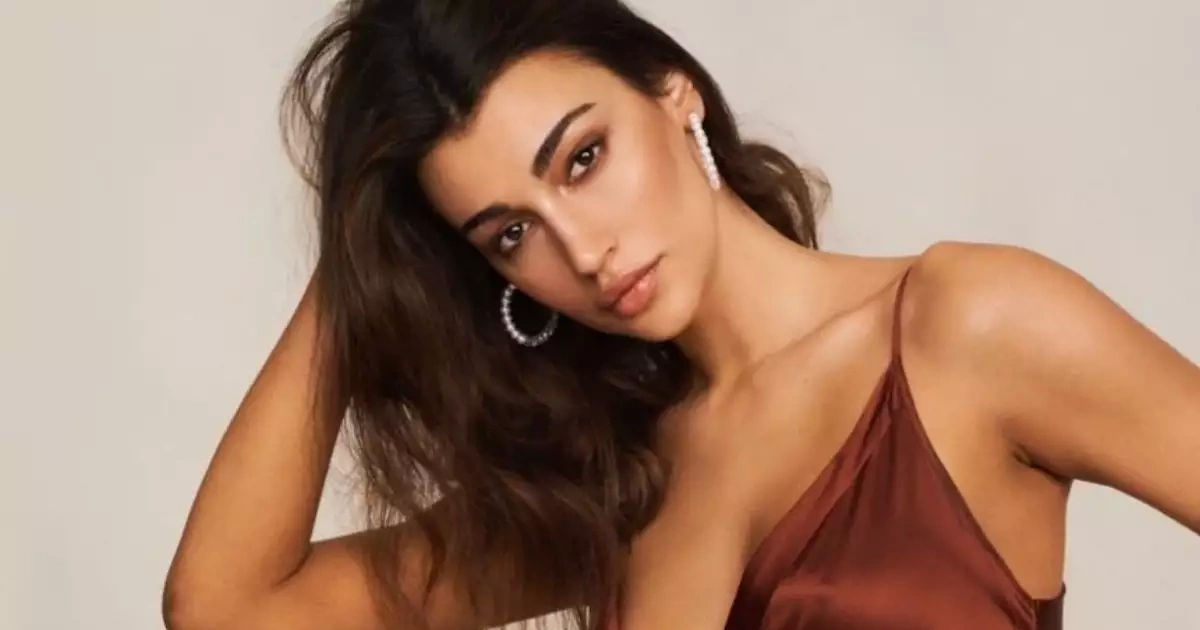 sofia xarmanta deite tis gimnes roges tis