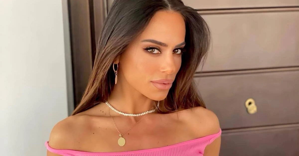 maria antona deite tin sexy