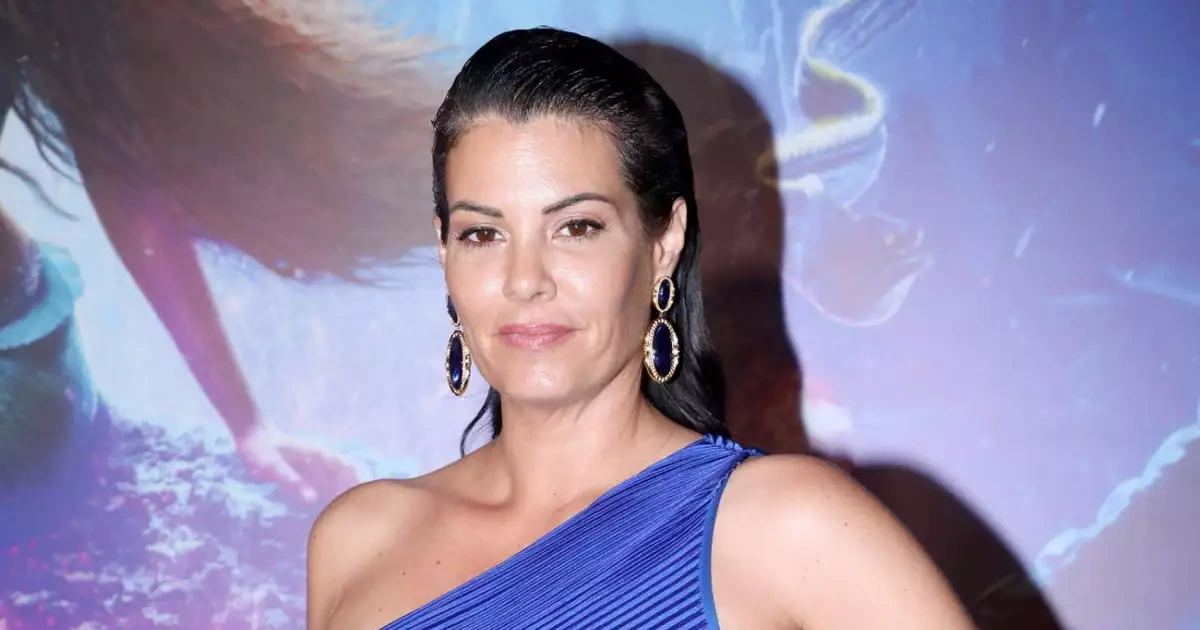 maria korinthiou deite tin