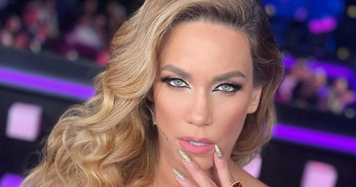katerina stikoudi deite tin