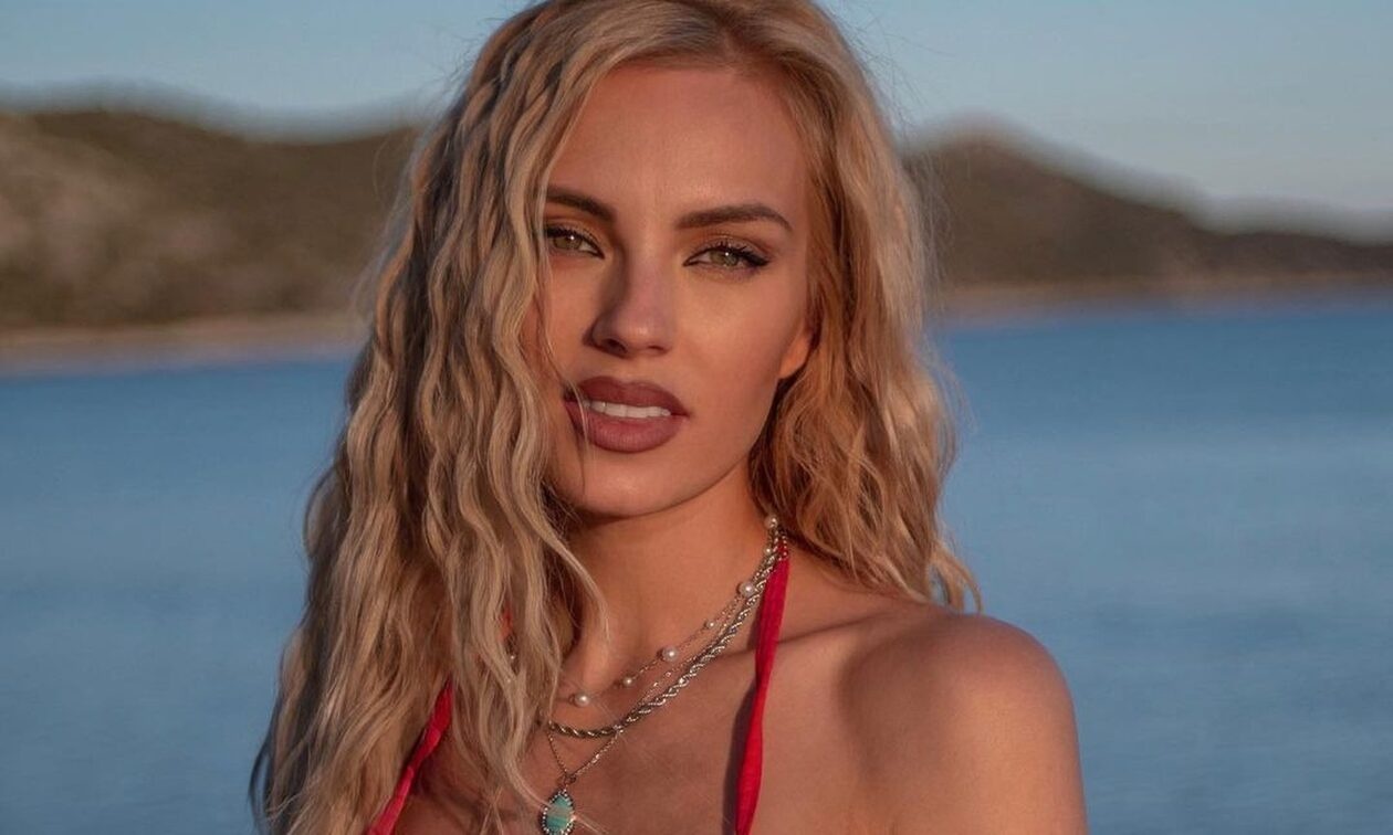 tzoulia nova hot sex