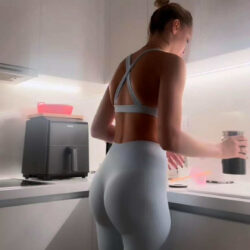 aa6b17d5 af83 48d7 a789 7e82bf43f632