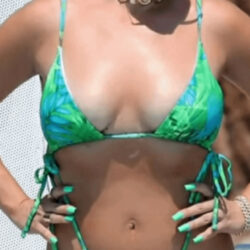 43d6a462 623e 4c73 8008 2e2ee5bd935a