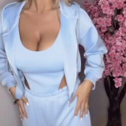 ab6dc7d4 06de 45ef 8a83 c2a0c08a81ca (1)