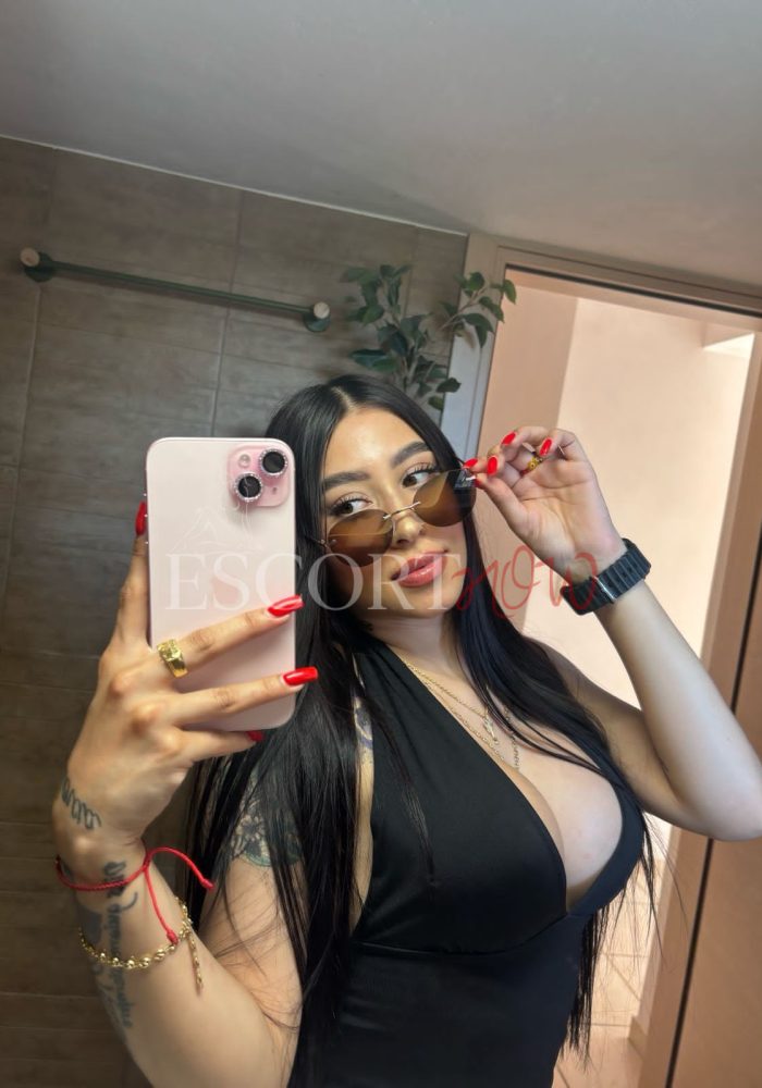 wendy escorts athens