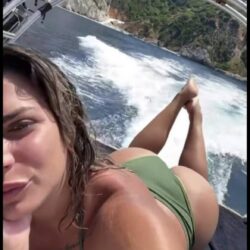 44e7b8d1 6569 4674 bdda bc54396df6fb